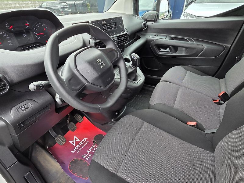Peugeot Partner (2020) 1.5 BHDi 100 L1 ACTIVE MAN5 - fotka 9 z 21