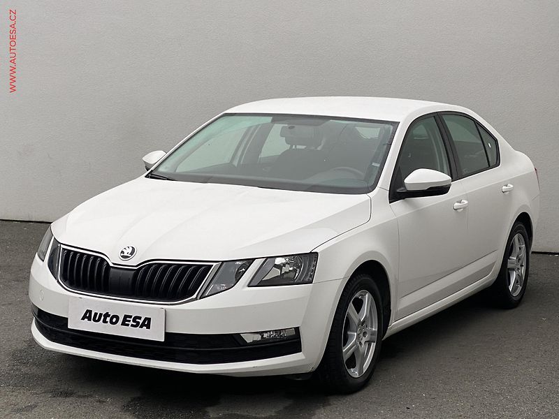 Škoda Octavia (2017) 1.6 TDi, ČR, Ambition - fotka 3 z 17