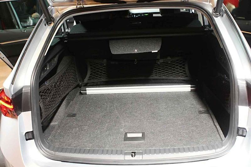 Škoda Octavia IV vypadá výrazně hodnotněji než předchůdce