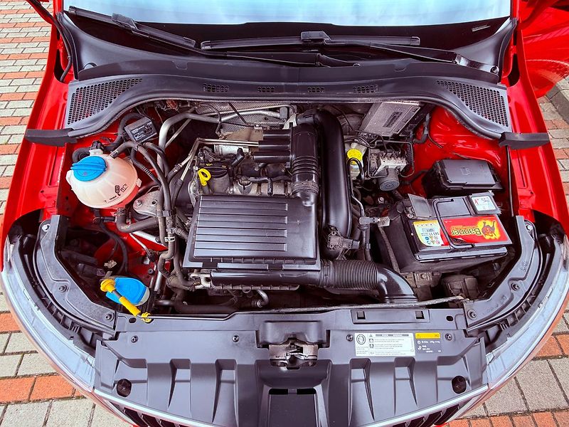 Škoda Fabia 1.2 TSi Ambition, ČR - fotka 22 z 23