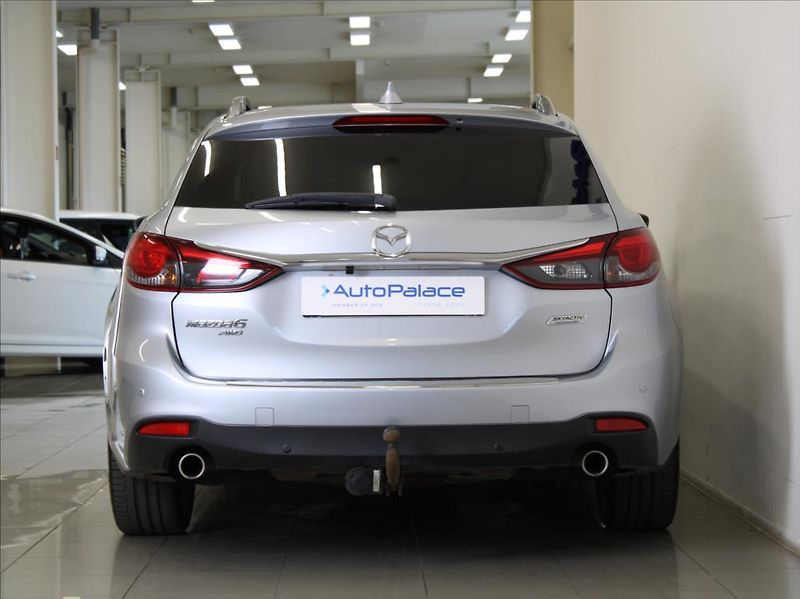 Mazda 6 2,2 D150 MT 4x4 118tkm.Tažné - fotka 4 z 23