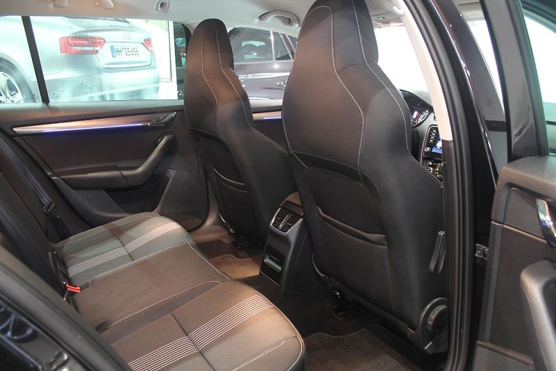 Škoda Octavia (2017) 1.4TSI DSG 110kW STYLE LED  - fotka 26 z 38
