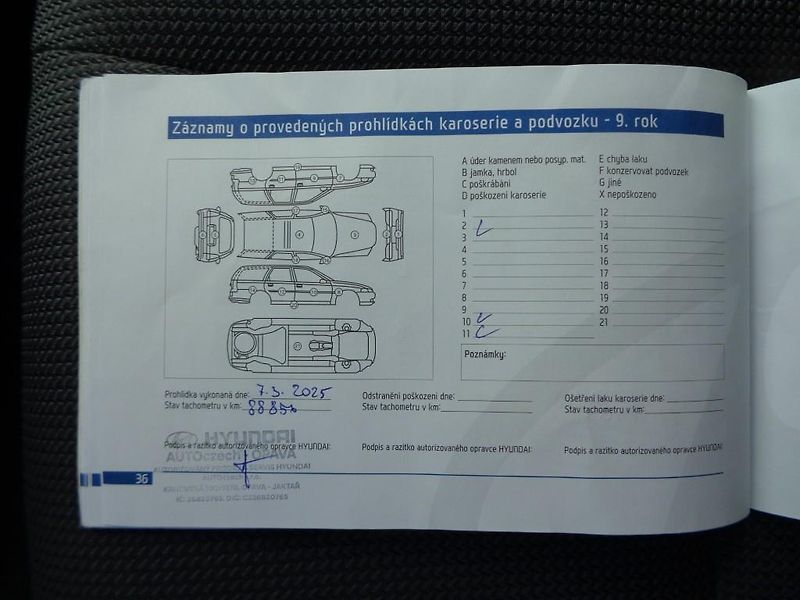 Hyundai i30 1.6i GDI Weekend - fotka 24 z 25