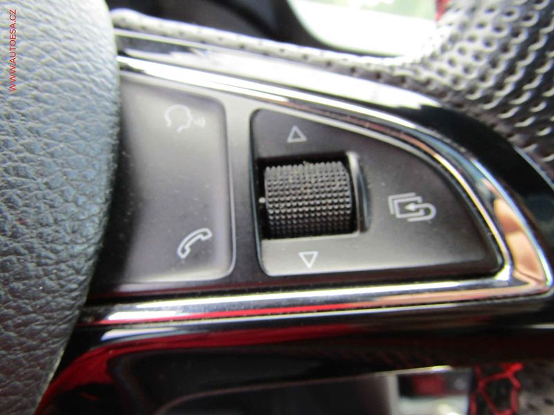 Škoda Octavia (2014) 2.0TDi, Bixen, navi - fotka 15 z 20