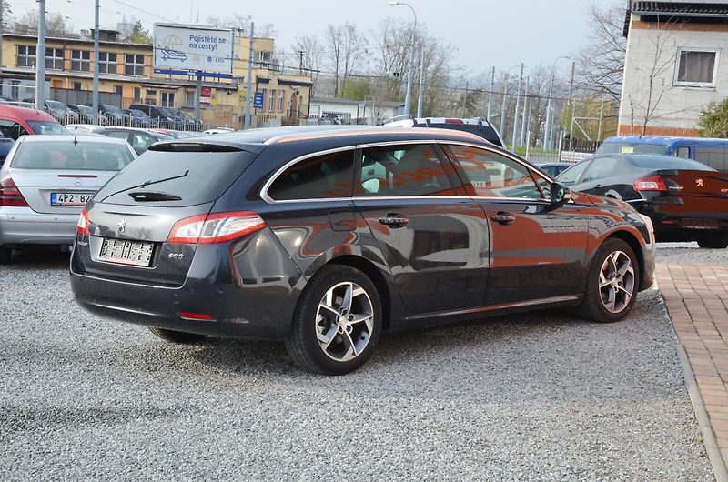 Peugeot 508 (2017) SW 2.0 HDi 133kW AT / PANORAMA - fotka 6 z 27