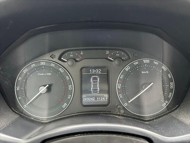 Škoda Octavia 2,0 TDI 103kW DSG - fotka 21 z 29