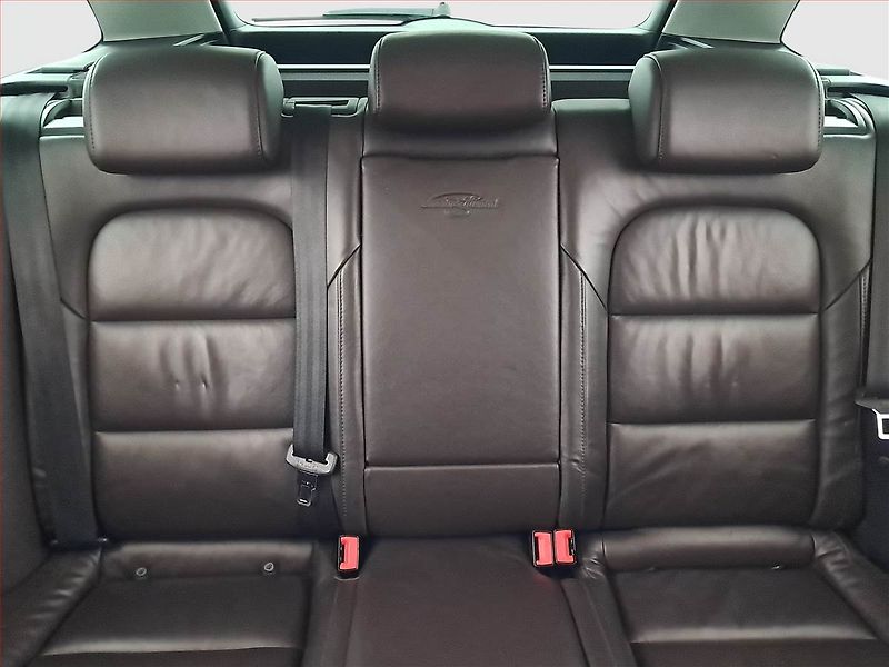 Škoda Superb (2012) Laurin&Klement 2.0 TDI - fotka 10 z 18