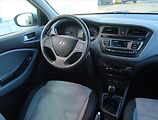 Hyundai i20 (2016) 1.2, Serv.kniha, Park. senzory - náhled 7