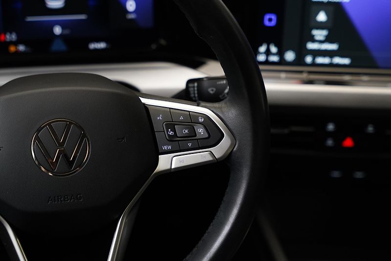 Volkswagen Golf - fotka 16 z 24