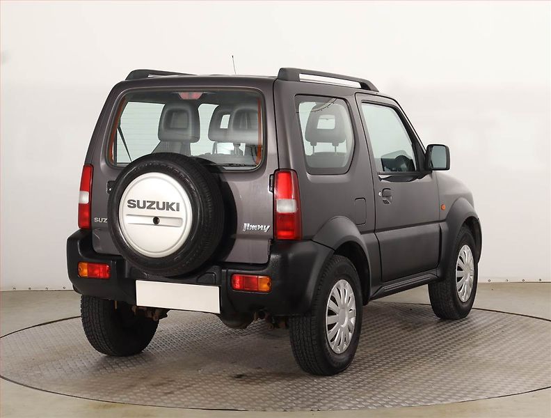 Suzuki Jimny (2009) 1.3 16V, 4X4 - fotka 5 z 16
