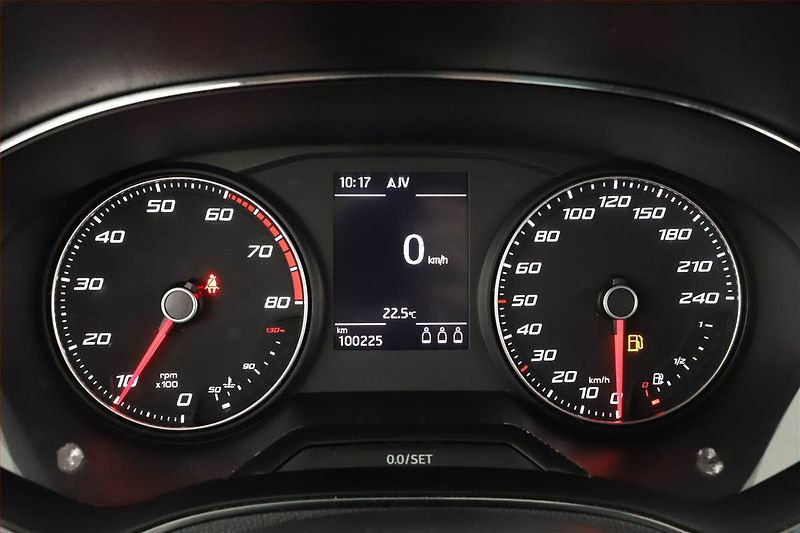 Seat Arona (2018) FR 1.0 TSI, Navi, Tempomat - fotka 8 z 16
