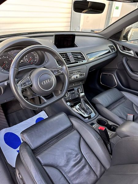 Audi Q3 (2018) S-LINE 2.0 TFSI 147KW PREMIUM+ - fotka 12 z 39