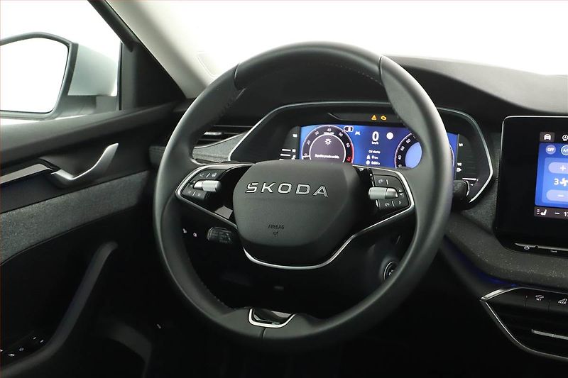 Škoda Octavia (2025) 1.5 TSI e-tec, Top Selection - fotka 8 z 16