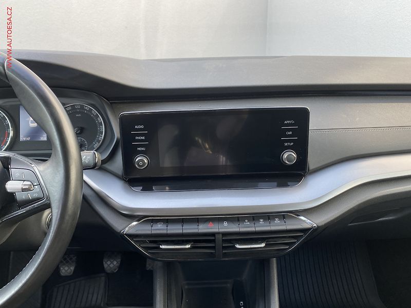 Škoda Octavia (2021) 2.0 TDi, ČR, Active, LED - fotka 12 z 17