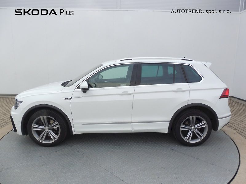 Volkswagen Tiguan (2018) Highline 2,0 TDI 140kW DSG 4MO - fotka 3 z 28