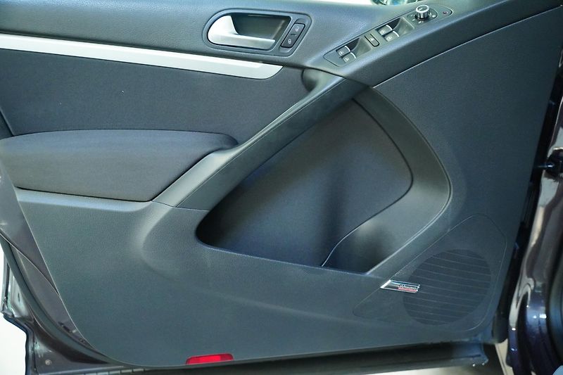 Volkswagen Tiguan - fotka 13 z 27