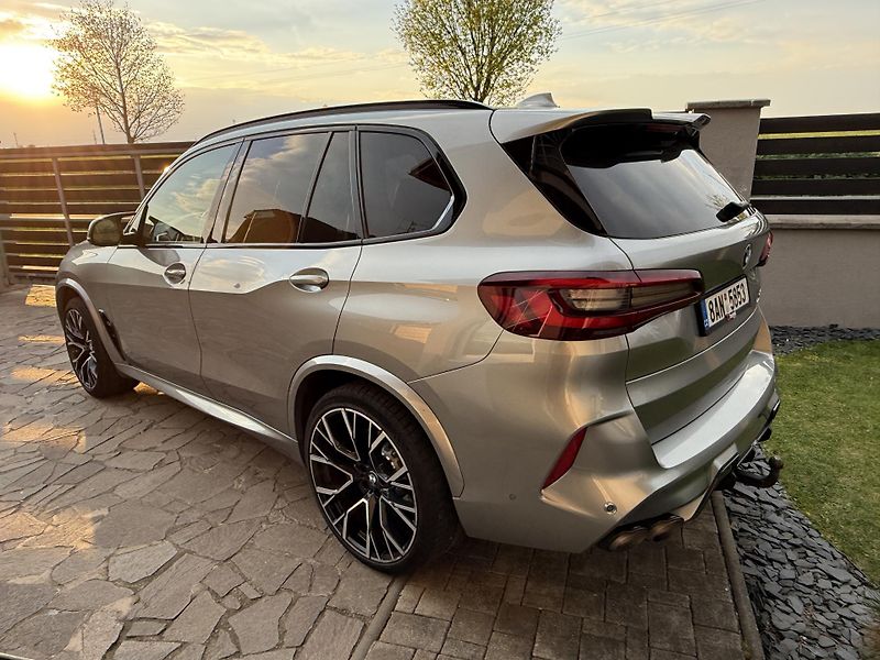 BMW X5 (2021) M, Akrapovič, nové brzdy, PPF - fotka 3 z 28