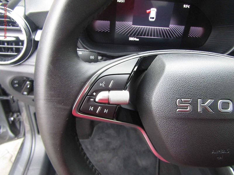 Škoda Fabia (2025) 1.0TSi, 1.maj,ČR, LED, AC - fotka 13 z 20