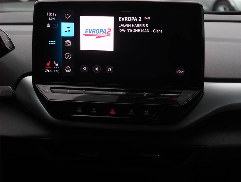 Volkswagen ID.5 (2022) Pro Perf. (82 kWh), SoH 91% - fotka 12 z 24