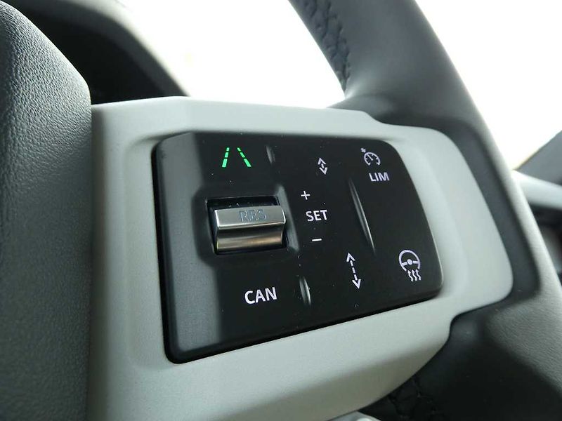 Land Rover Defender 110 3,0 S D200 - fotka 18 z 34