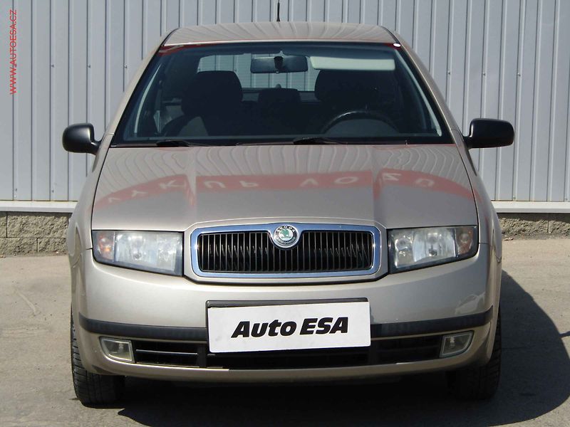 Škoda Fabia (2004) 1.2 HTP, ČR, TZ - fotka 2 z 13