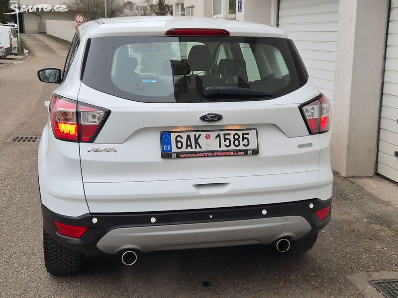 Ford Kuga (2017) 1.5i 110kw Nové ČR - fotka 7 z 30