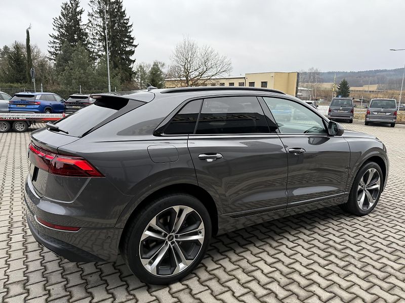 Audi Q8 (2025) 50TDI 210kW OLED K360 PANORAMA - fotka 13 z 59
