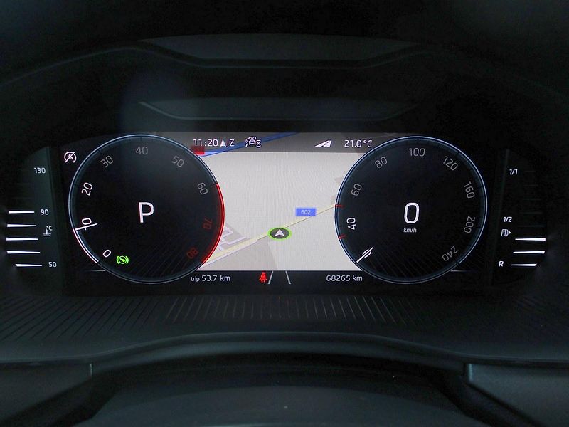 Škoda Kamiq 1.5TSi 110kW 7DSG STYLE PLUS - fotka 15 z 49