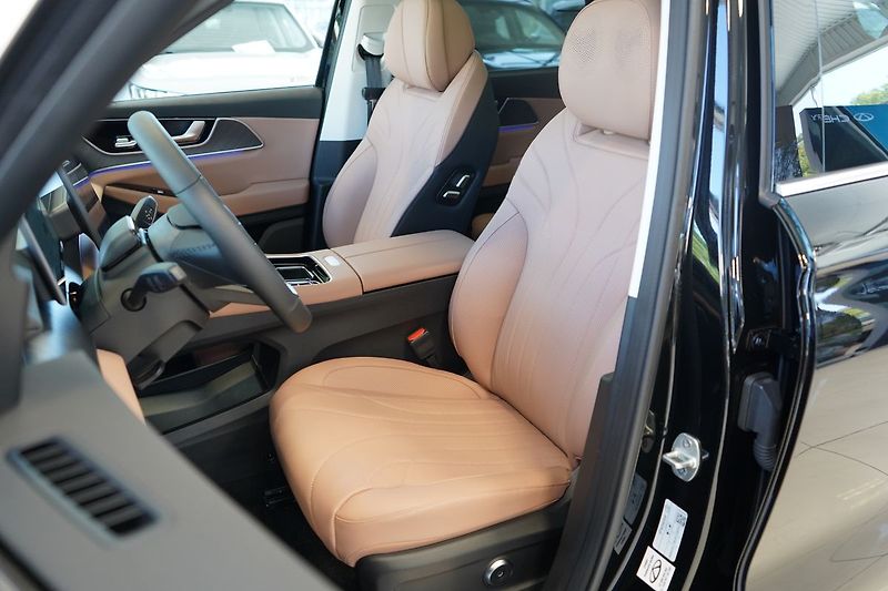 Chery Ostatní (2026) UNIQUE 1.5 TGDI PHEV - fotka 14 z 59