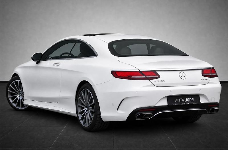 Mercedes-Benz Třídy S S560 Coupe 4Matic, ČR, Masáže - fotka 3 z 38