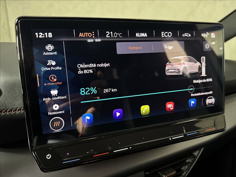 Cupra Born 150kW LED SoH 96,5% PDC - fotka 32 z 48