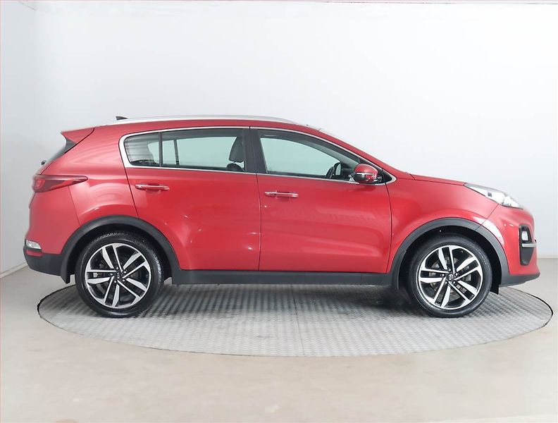 Kia Sportage (2019) 1.6 CRDi, Automat, Serv.kniha - fotka 6 z 21