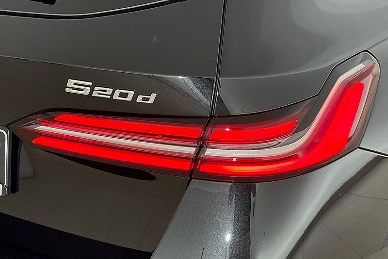 BMW Řada 5 řady 5 | 520d xDrive - fotka 5 z 25