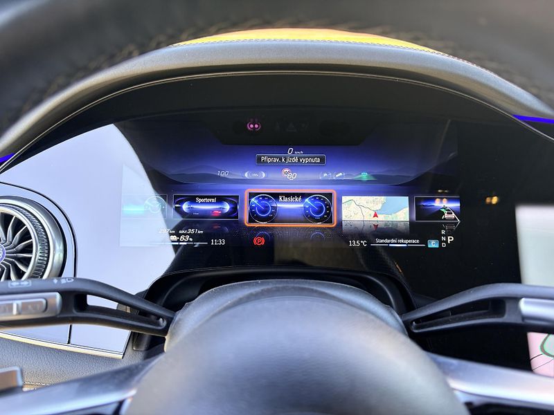 Mercedes-Benz EQS 450 AMG  - fotka 31 z 64