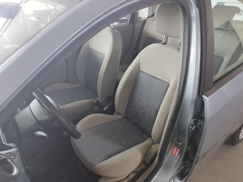 Ford Fiesta (2007) 1,4I,59KW,5.DV.KLIMA,SER.KN - fotka 13 z 22