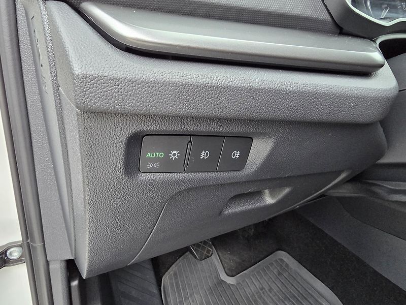 Škoda Octavia (2023) 2.0TDI 85kW ČR NOVÉ 1.MAJITEL - fotka 15 z 21