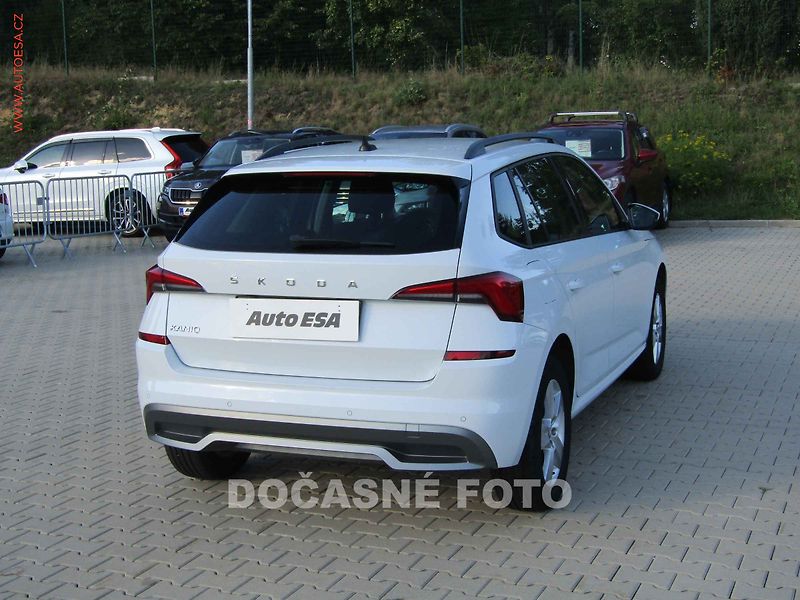 Škoda Kamiq (2021) 1.0TSi, ČR - fotka 6 z 18