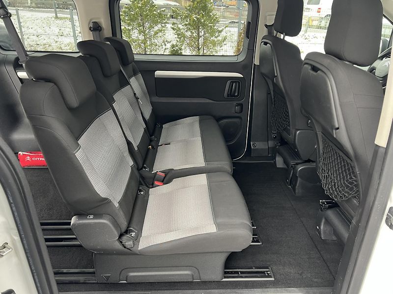 Citroën SpaceTourer (2022) 2.0HDi 130kW AUTOMAT DPH - fotka 9 z 22