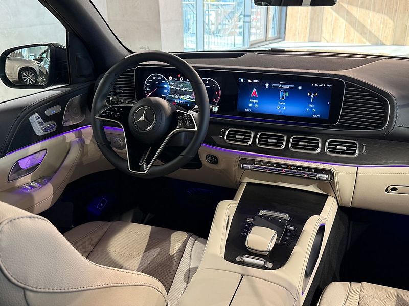 Mercedes-Benz GLE 450d 4MATIC, AMG Premium,Tažné - fotka 40 z 41