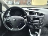 Kia Ceed (2013) 1.6 GDI 99KW/VYHŘ.VOLANT+SEDAD - náhled 23