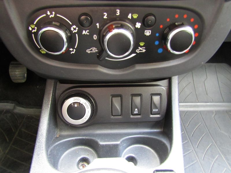 Dacia Duster (2014) 1.6 16V 77kW 4X4 - fotka 31 z 37