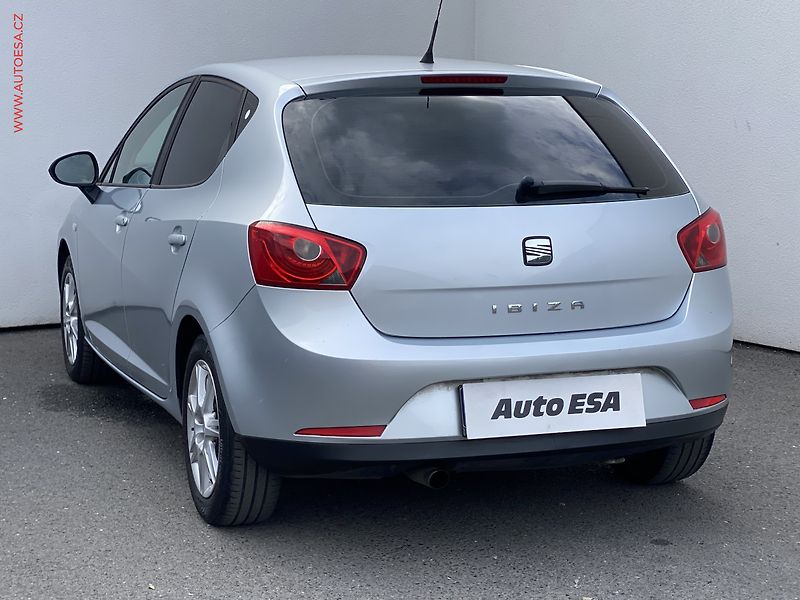 Seat Ibiza (2009) 1.9 TDi, AC - fotka 6 z 17
