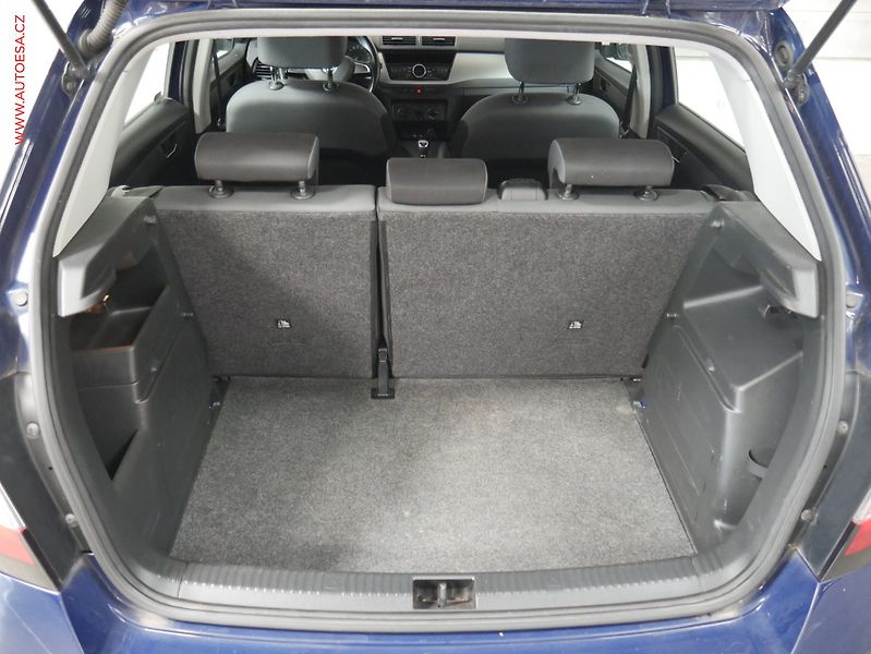 Škoda Fabia (2015) 1.2 TSi, ČR, AC, temp - fotka 7 z 16