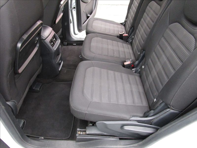 Ford Galaxy 1.5 EcoBoost, aut. Klima, 7 mí - fotka 29 z 46