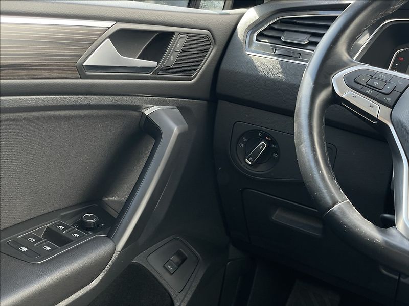 Volkswagen Tiguan Allspace 1,5 TSI DSG Elegance NAVI+ACC - fotka 13 z 22