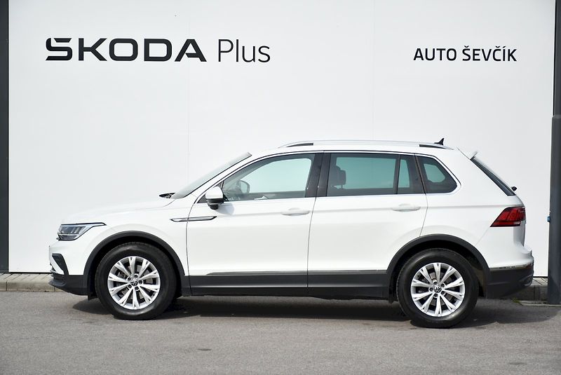 Volkswagen Tiguan (2021) LIFE 1.5 TSI 110KW DSG - fotka 3 z 32