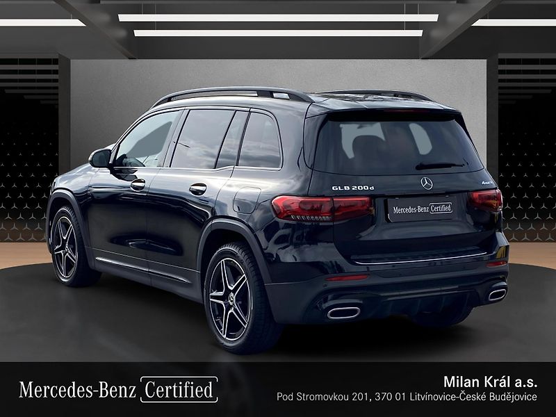 Mercedes-Benz GLB 200d 4M AMG - fotka 3 z 27