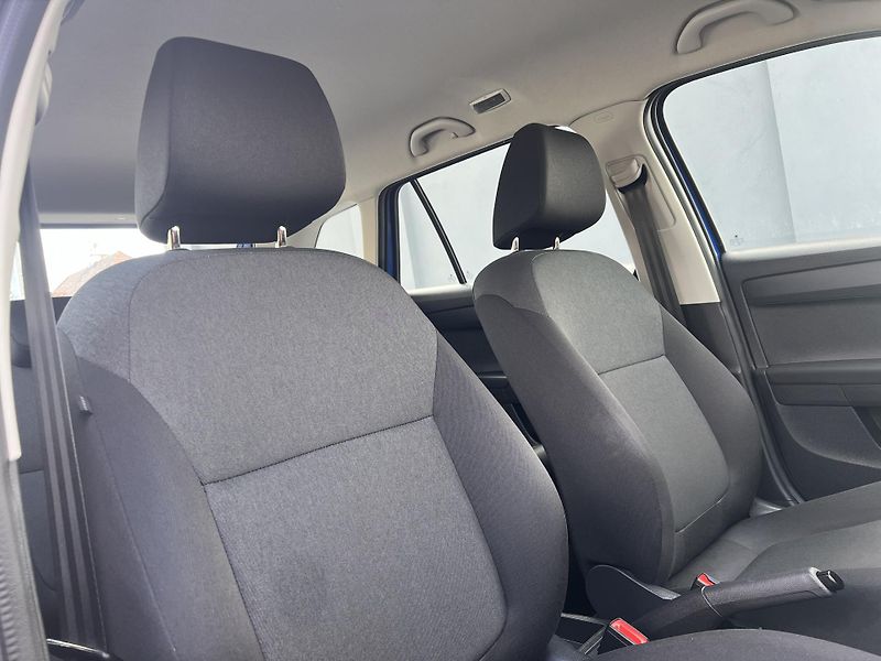 Škoda Fabia 1.0MPi 44kw KLIMA TEMPOMAT - fotka 27 z 36