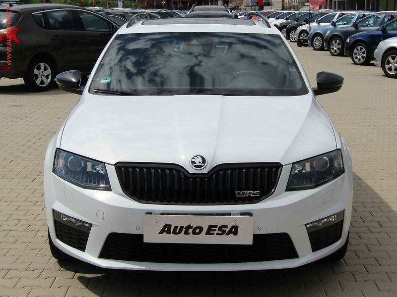Škoda Octavia (2014) 2.0TDi, Bixen, navi - fotka 2 z 20