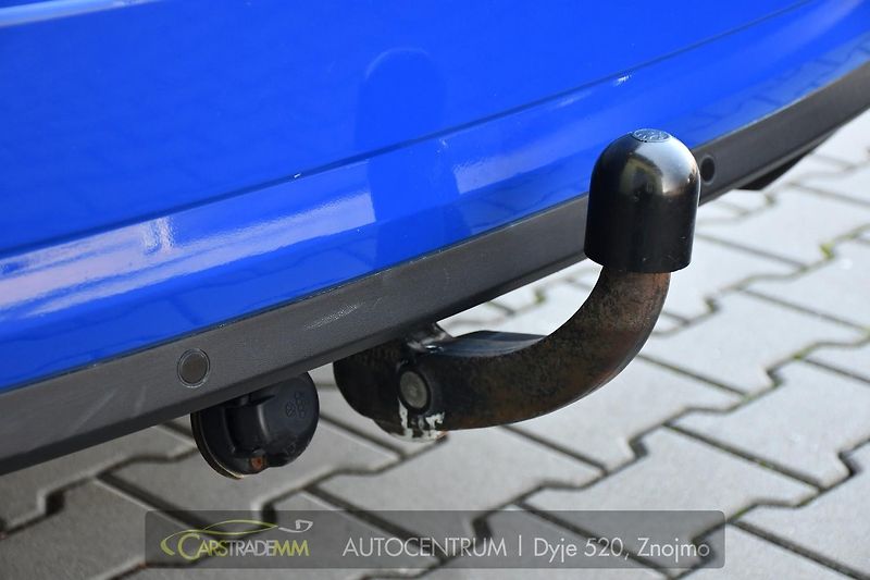 Škoda Octavia 1,6TDi TAŽNÉ ACC  - fotka 49 z 53